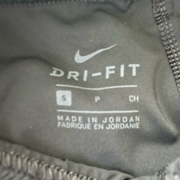 Pro Women's Mid-Rise Mesh-Paneled Leggings - Picture 3 of 4